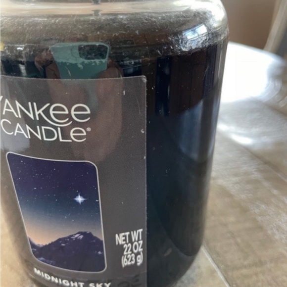 Candle Yankee 22oz candle MIDNIGHT SKY brand NEW - Picture 10 of 13